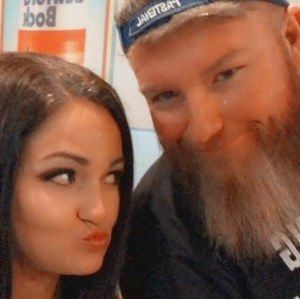 Meet your Posher, Jane